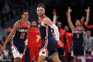 目前魔术的 目前魔术的